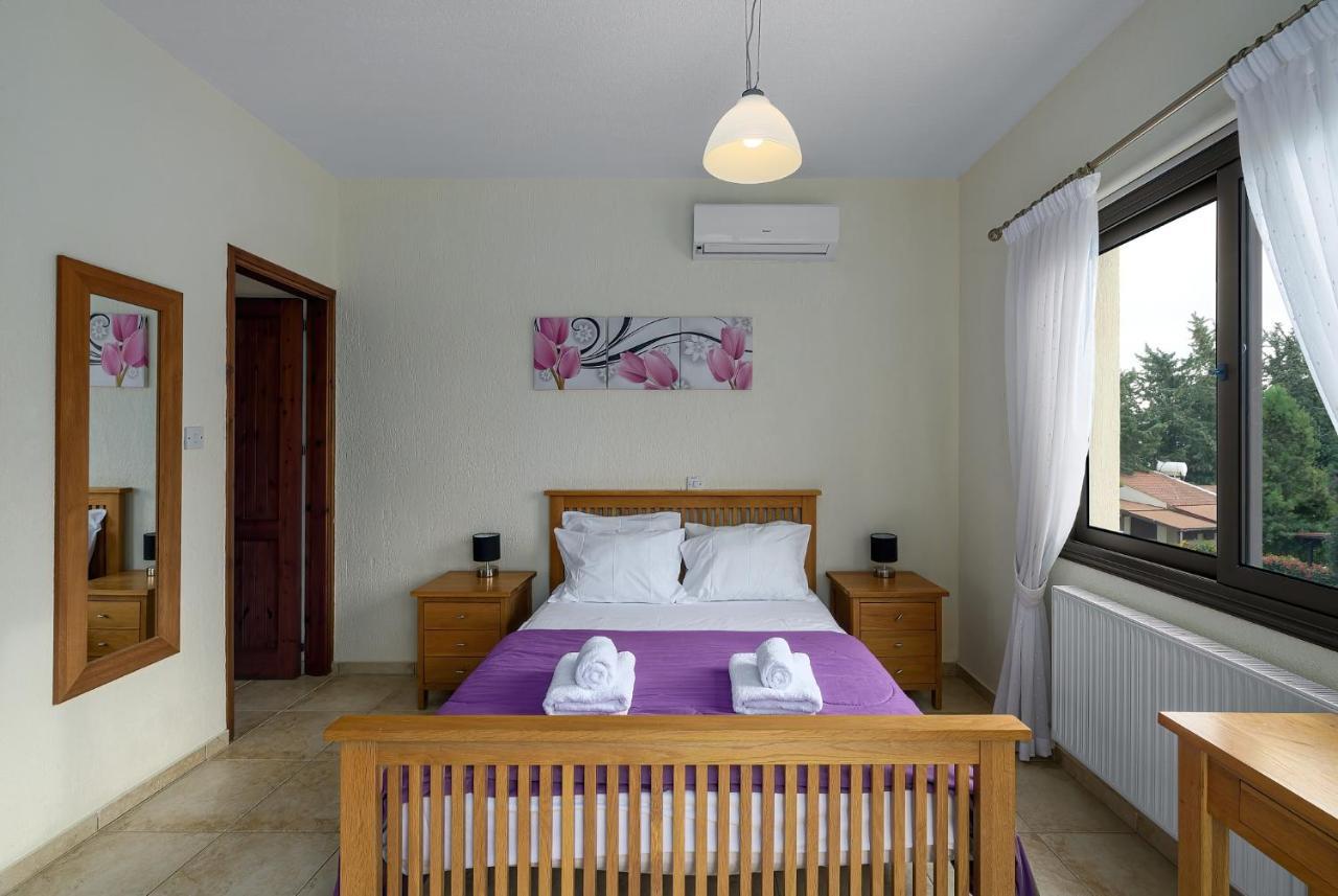 Villa Camelot By Ezoria Villas Coral Bay Eksteriør billede